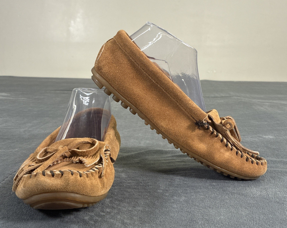 Minnetonka Womens Size 8.5 Brown Suede Leather Flat Loafer Slip-On Moccasin EUC